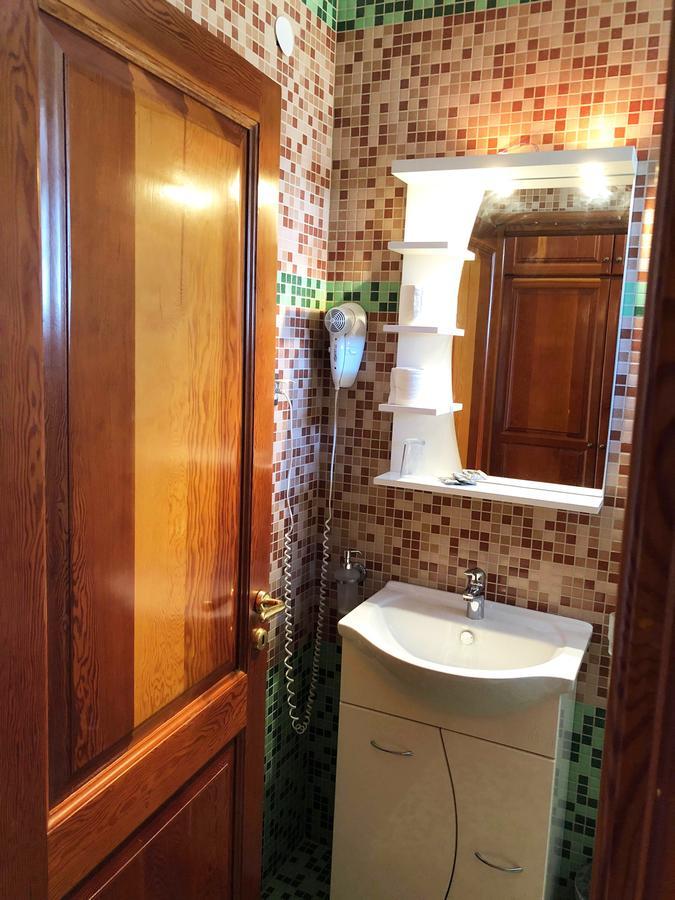 Regina Hotel Βασιλάτικα Εξωτερικό φωτογραφία